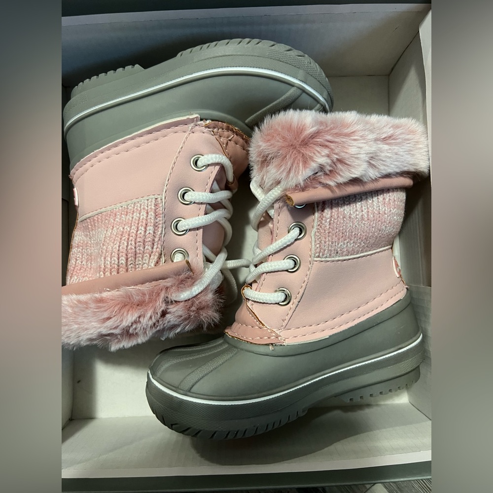 Infant Toddler Girls London Fog Winter Snow Boots SZ 6 Pink Gray NIB